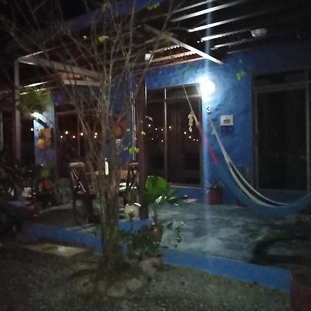 The Blue House Panama Guest House Chame Exterior foto